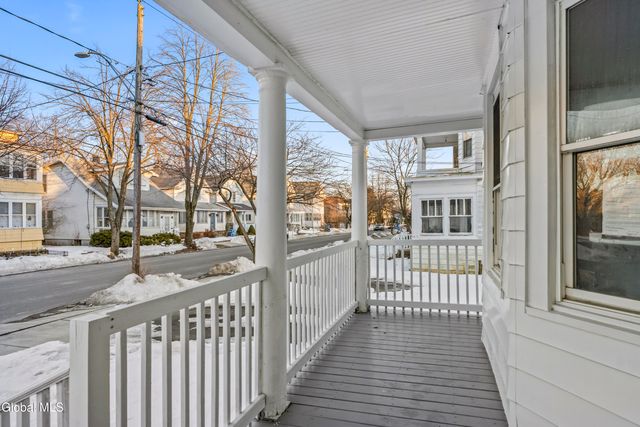 50 Southern Boulevard, Albany, NY 12209