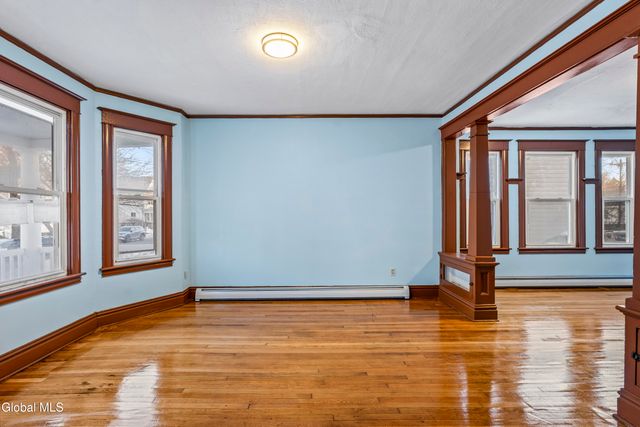 50 Southern Boulevard, Albany, NY 12209