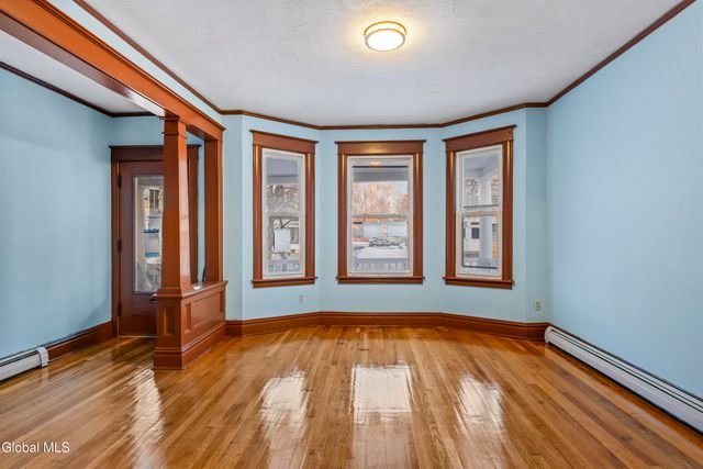 50 Southern Boulevard, Albany, NY 12209