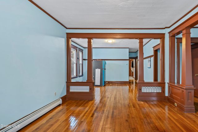 50 Southern Boulevard, Albany, NY 12209