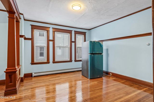 50 Southern Boulevard, Albany, NY 12209