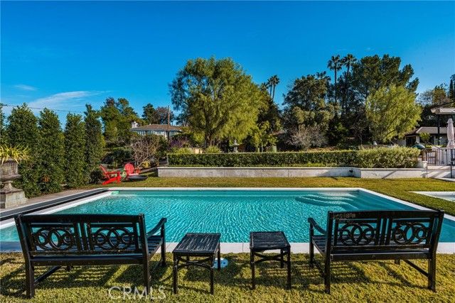 9821 Brentwood Drive, Tustin, CA 92705
