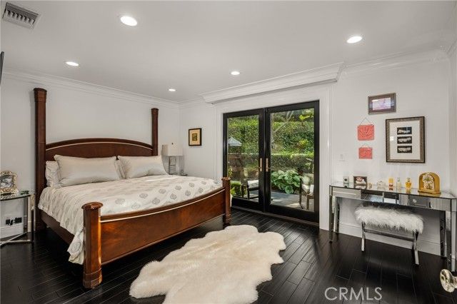 9821 Brentwood Drive, Tustin, CA 92705