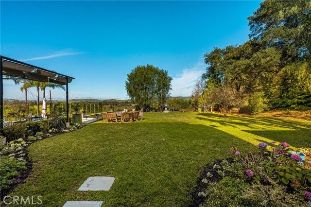 9821 Brentwood Drive, Tustin, CA 92705