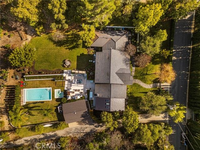 9821 Brentwood Drive, Tustin, CA 92705