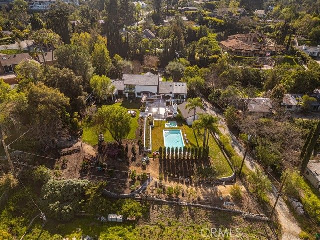 9821 Brentwood Drive, Tustin, CA 92705