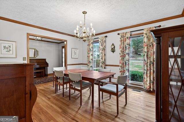 100 Highview Trace, Fayetteville, GA 30215