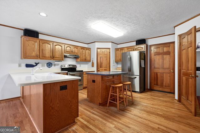 100 Highview Trace, Fayetteville, GA 30215