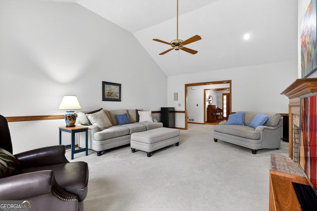 100 Highview Trace, Fayetteville, GA 30215