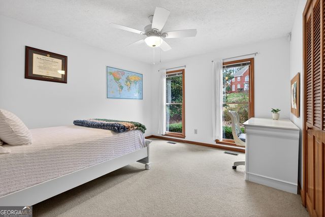 100 Highview Trace, Fayetteville, GA 30215