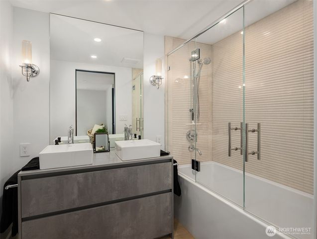 9205 SE Shoreland Drive, Bellevue, WA 98004