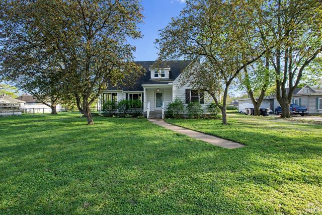 1423 S Strong Avenue, Elkhart, IN 46514