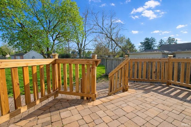 1423 S Strong Avenue, Elkhart, IN 46514