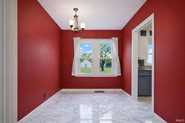 1423 S Strong Avenue, Elkhart, IN 46514