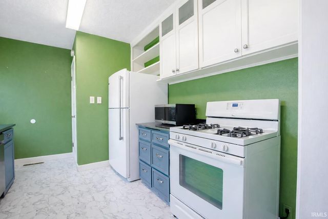 1423 S Strong Avenue, Elkhart, IN 46514