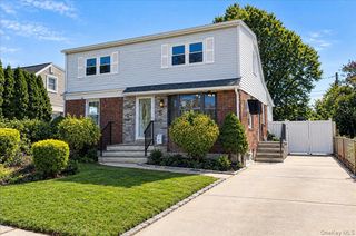 5 Edward Avenue, Hicksville, NY 11801
