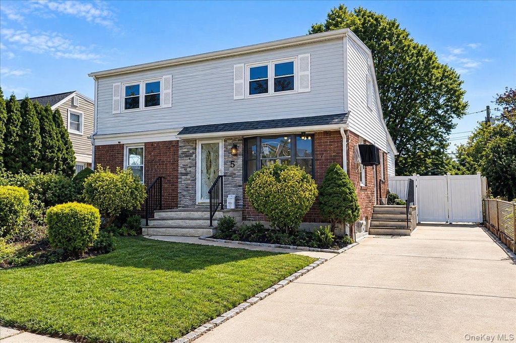 5 Edward Avenue, Hicksville, NY 11801