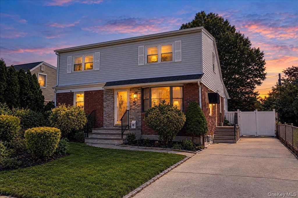 5 Edward Avenue, Hicksville, NY 11801 — photo 2