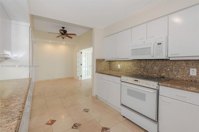 16445 Collins Ave 321, Sunny Isles Beach, FL 33160