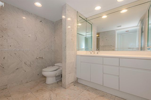 16445 Collins Ave 321, Sunny Isles Beach, FL 33160