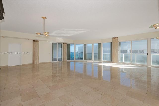 16445 Collins Ave 321, Sunny Isles Beach, FL 33160