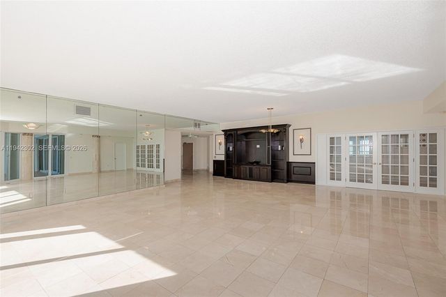 16445 Collins Ave 321, Sunny Isles Beach, FL 33160