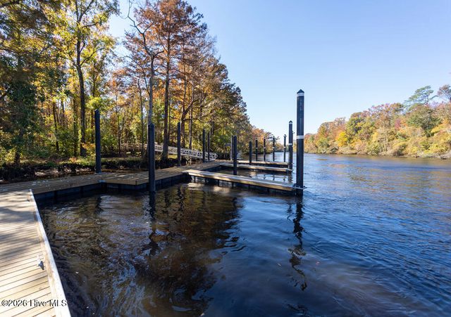 3818 Lemon Drop Lane NE, Leland, NC 28451