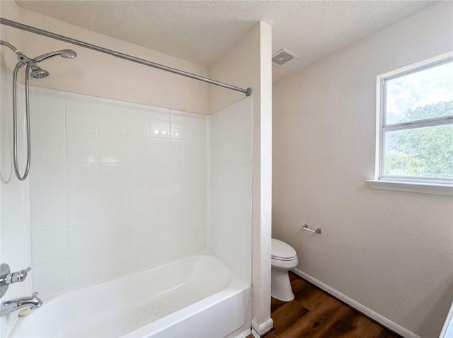 2627 Skyview Trace Court, Houston, TX 77047