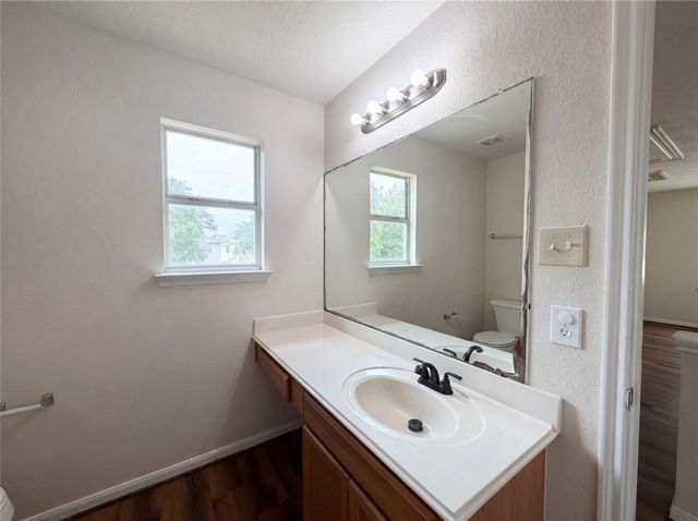 2627 Skyview Trace Court, Houston, TX 77047