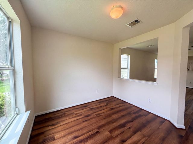 2627 Skyview Trace Court, Houston, TX 77047