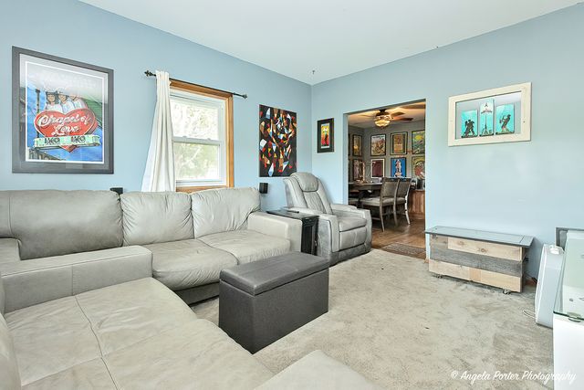 150 1st Street, Woodstock, IL 60098