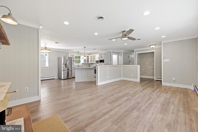 21874 BOONSBORO MOUNTAIN RD, Boonsboro, MD 21713