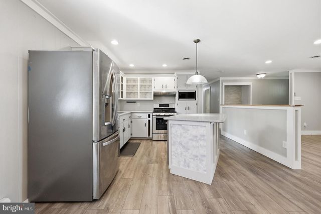 21874 BOONSBORO MOUNTAIN RD, Boonsboro, MD 21713