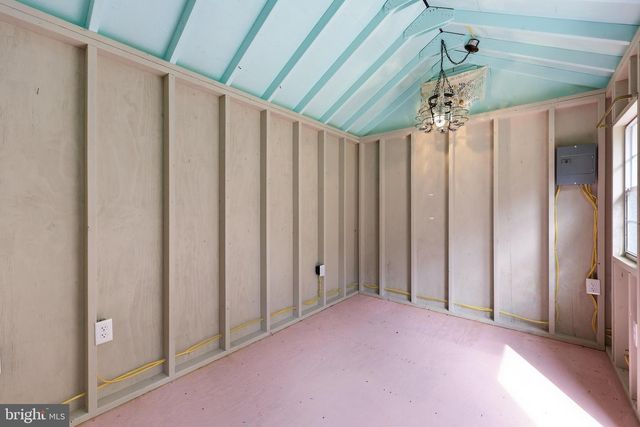 21874 BOONSBORO MOUNTAIN RD, Boonsboro, MD 21713