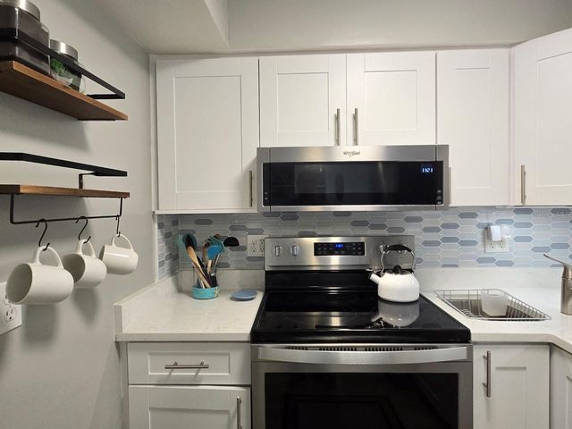 7605 RIDGEWOOD AVENUE 11-1, Cape Canaveral, FL 32920