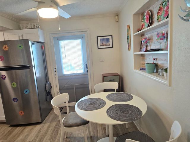 7605 RIDGEWOOD AVENUE 11-1, Cape Canaveral, FL 32920