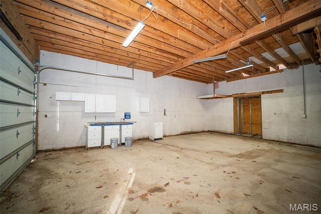 6051 Valley Drive, French Village, MO 63036