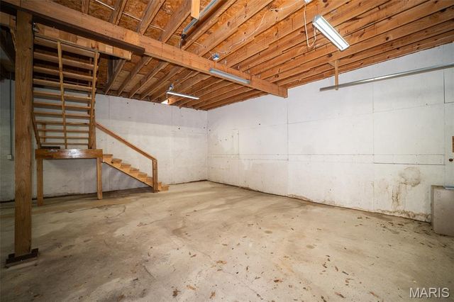 6051 Valley Drive, French Village, MO 63036