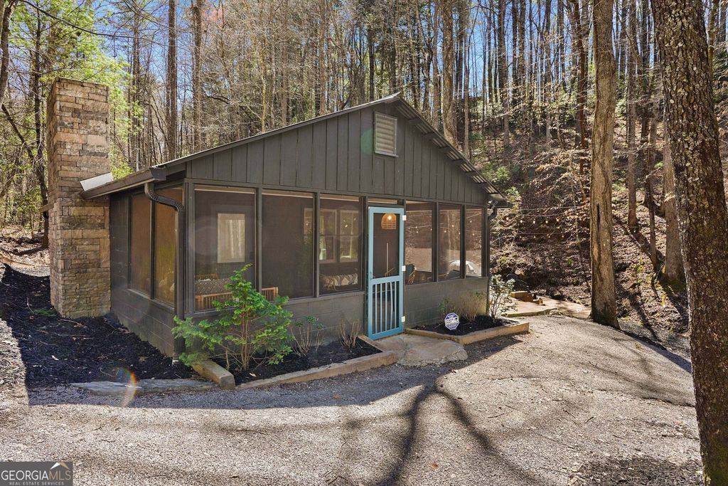 694 Misty Mountain Trail, Morganton, GA 30560