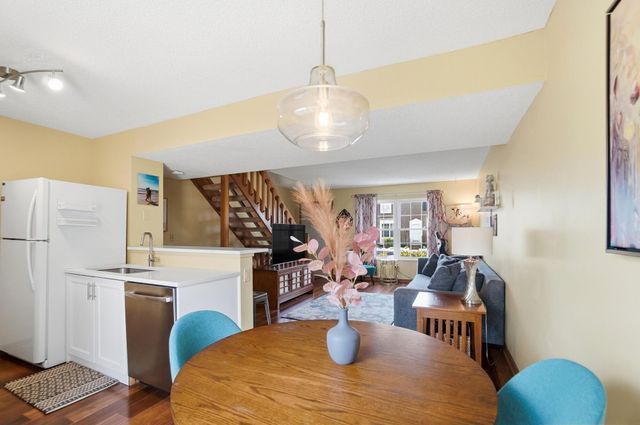 5055 Stoneybrook Boulevard, 6E, Hilliard, OH 43026