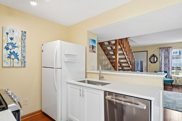 5055 Stoneybrook Boulevard, 6E, Hilliard, OH 43026