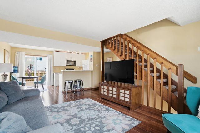 5055 Stoneybrook Boulevard, 6E, Hilliard, OH 43026