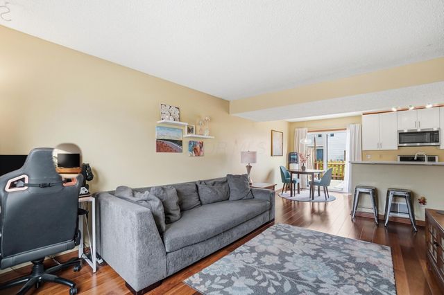 5055 Stoneybrook Boulevard, 6E, Hilliard, OH 43026