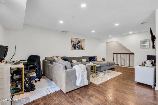 4103 Norma Place, Toms River, NJ 08755