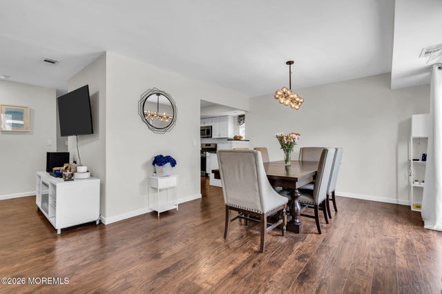 4103 Norma Place, Toms River, NJ 08755