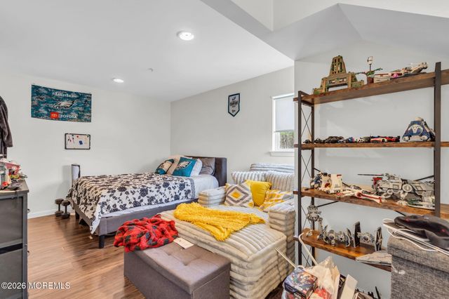 4103 Norma Place, Toms River, NJ 08755