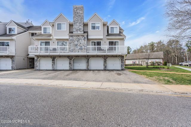 4103 Norma Place, Toms River, NJ 08755
