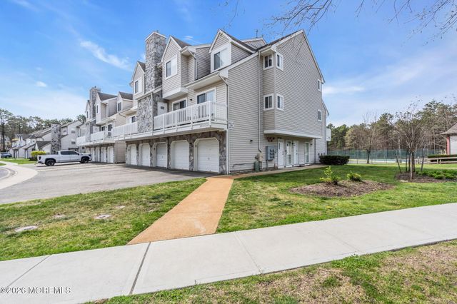 4103 Norma Place, Toms River, NJ 08755