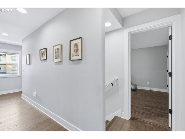 1302 Se MARION St, Portland, OR 97202