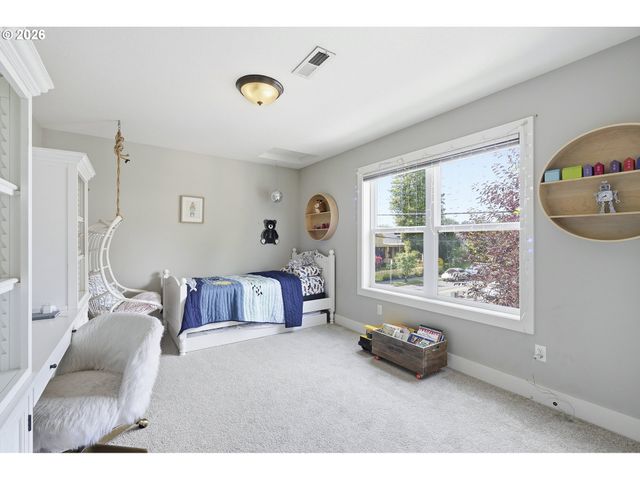 1302 Se MARION St, Portland, OR 97202